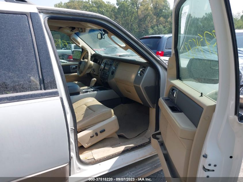 2013 FORD EXPEDITION XLT/KING RANCH - 1FMJU1J50DEF02570