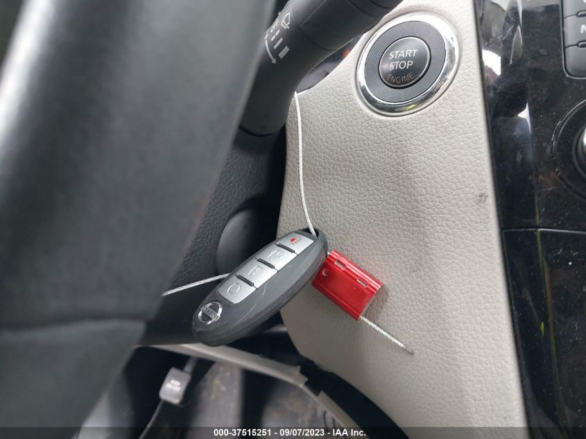 2018 NISSAN ROGUE SPORT SV - JN1BJ1CR0JW283989