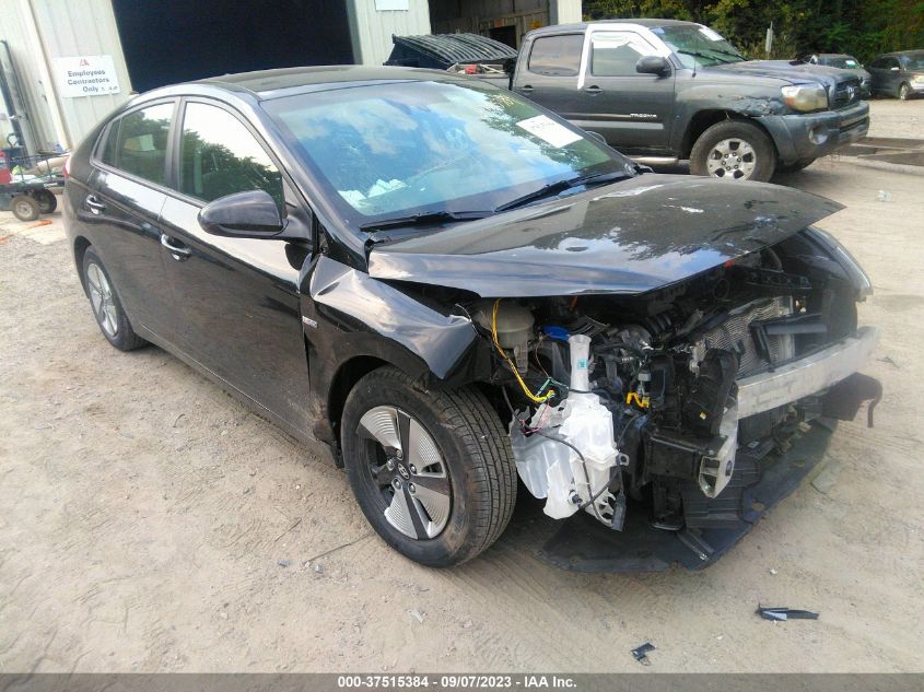 2020 HYUNDAI IONIQ HYBRID ESSENTIAL - KMHC75LC3LU194480