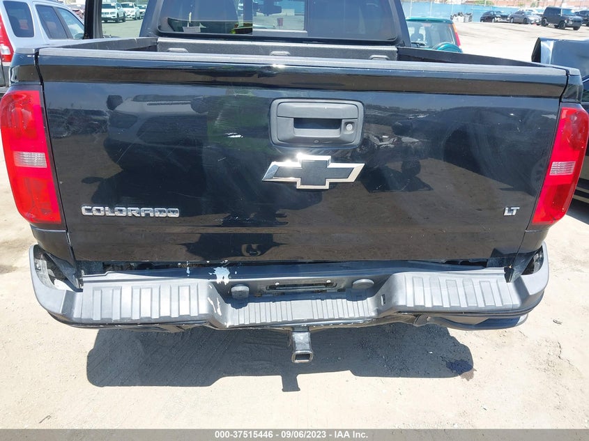 VIN 1GCGSCEA0K1110121 2019 CHEVROLET COLORADO 2WD LT