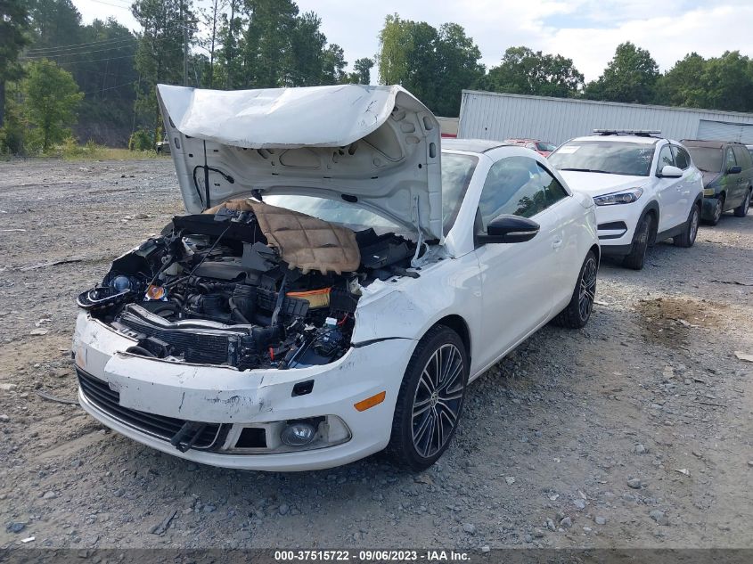 2013 VOLKSWAGEN EOS SPORT WVWBW8AH5DV004600