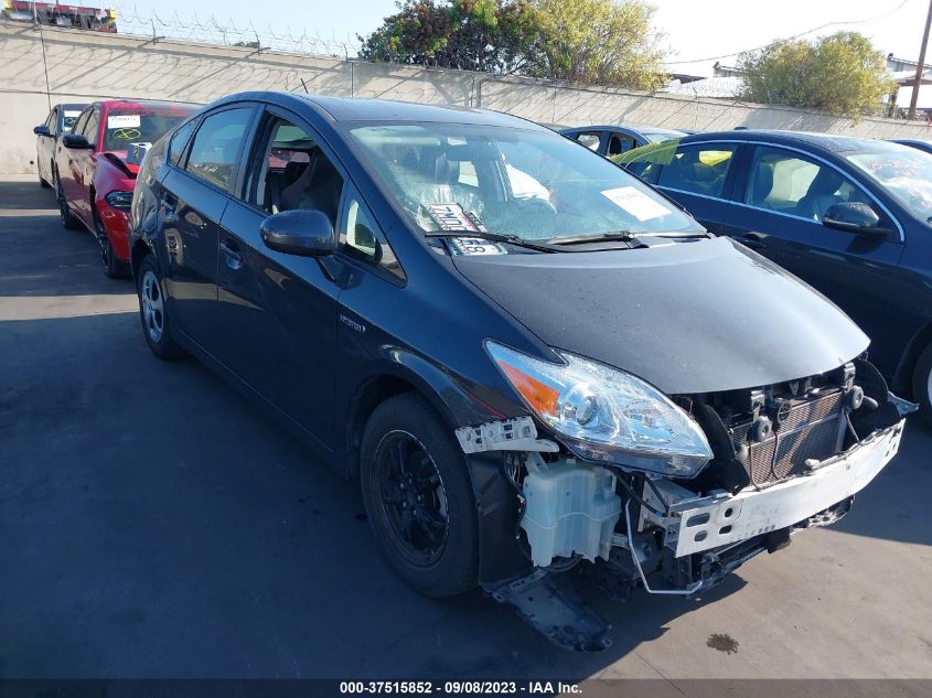 2015 TOYOTA PRIUS FOUR - JTDKN3DU7F0461021