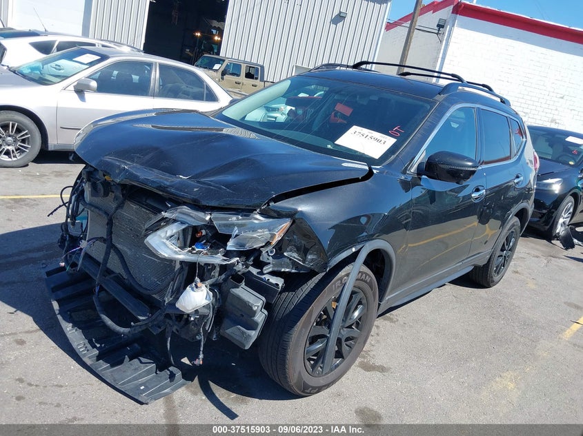 VIN 5N1AT2MV8JC732675 2018 NISSAN ROGUE SV/SL