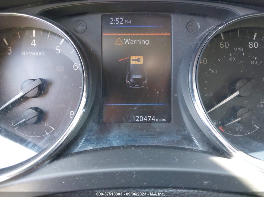 VIN 5N1AT2MV8JC732675 2018 NISSAN ROGUE SV/SL