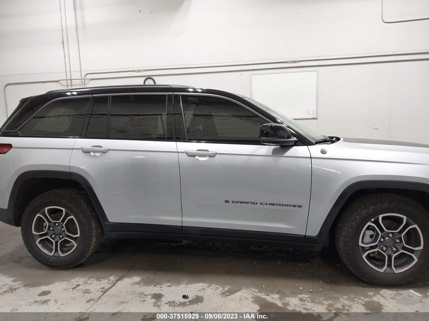 VIN 1C4RJHCG2N8574278 2022 JEEP GRAND CHEROKEE TRAILHAWK