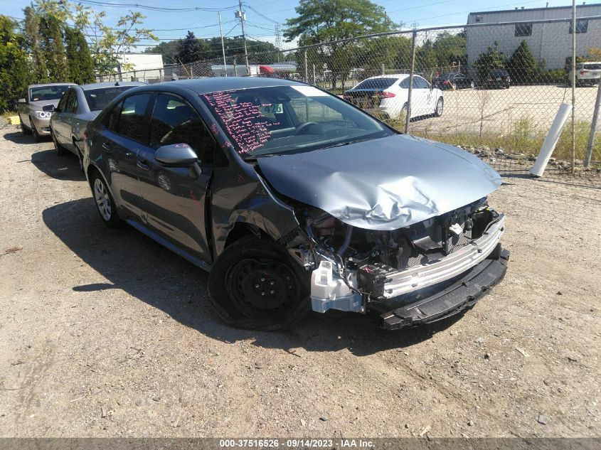 2022 TOYOTA COROLLA LE - JTDEPMAE2N3030447