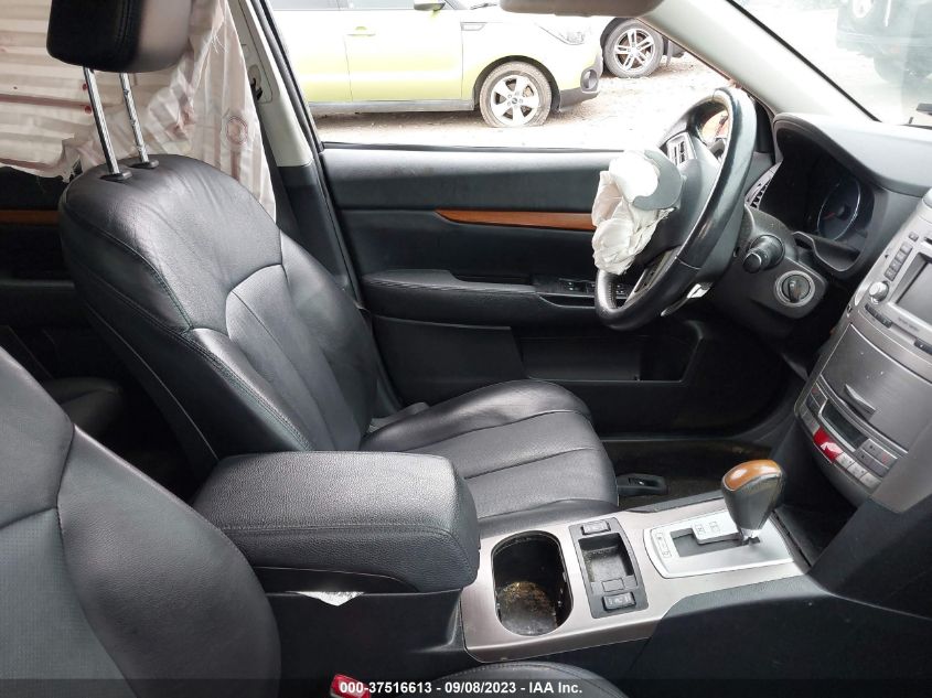2014 SUBARU OUTBACK 2.5I LIMITED - 4S4BRCLC9E3295137