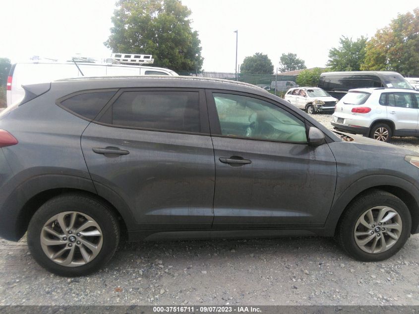 2016 HYUNDAI TUCSON LIMITED/SPORT AND ECO/SE - KM8J3CA40GU160666