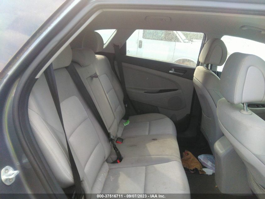 2016 HYUNDAI TUCSON LIMITED/SPORT AND ECO/SE - KM8J3CA40GU160666