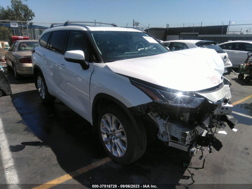 2022 TOYOTA HIGHLANDER LIMITED - 5TDYZRAH2NS107718