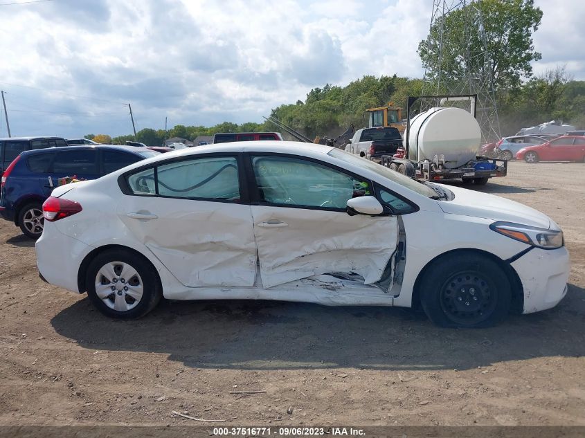 2018 KIA FORTE LX - 3KPFK4A72JE191954