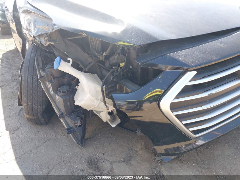 2018 HYUNDAI ELANTRA SE - 5NPD74LF1JH265440