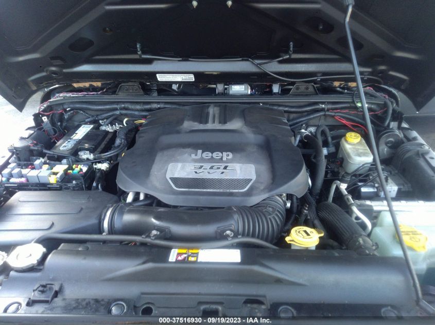 2014 JEEP WRANGLER UNLIMITED SPORT - 1C4BJWDG6EL327606