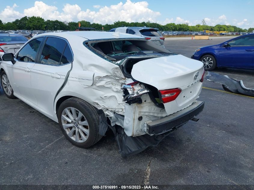2020 TOYOTA CAMRY LE - 4T1C11AK1LU908305