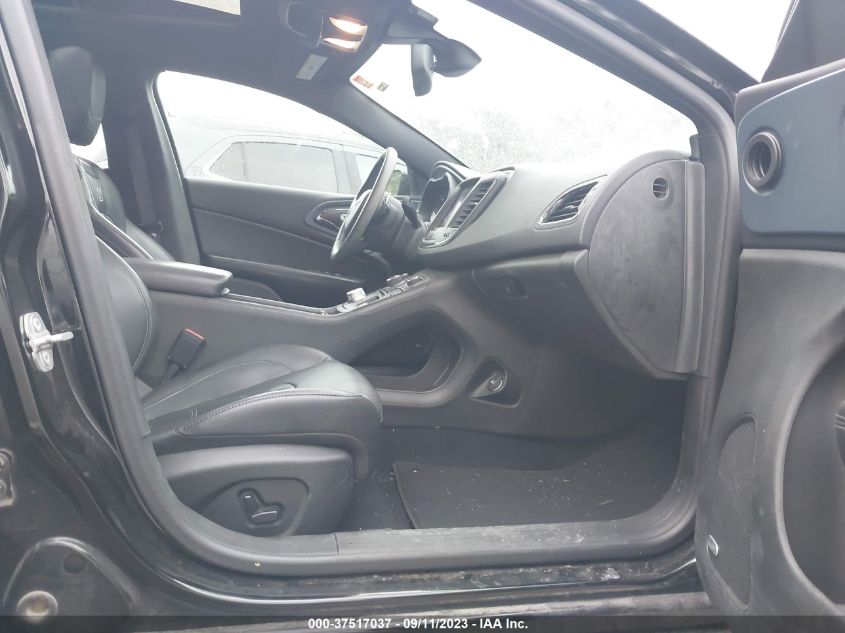 2015 CHRYSLER 200 S - 1C3CCCBG9FN582406