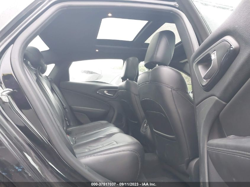 2015 CHRYSLER 200 S - 1C3CCCBG9FN582406