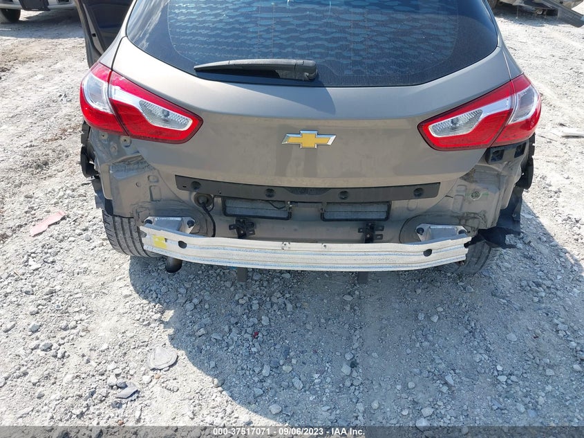 VIN 3G1BF6SM7JS561065 2018 CHEVROLET CRUZE PREMIER