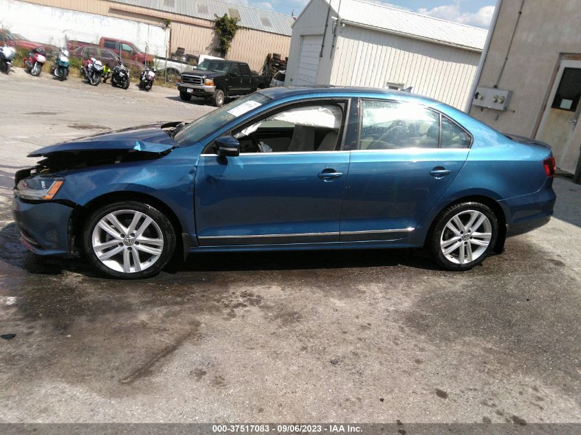 2017 VOLKSWAGEN JETTA 1.8T SEL - 3VWL17AJ1HM329791