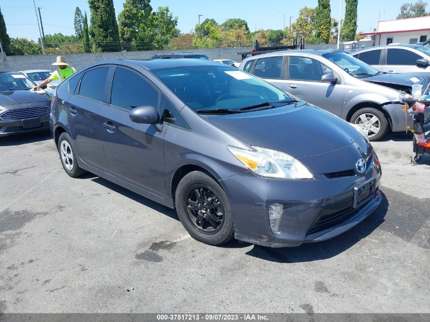 2015 TOYOTA PRIUS FOUR - JTDKN3DU9F1927817