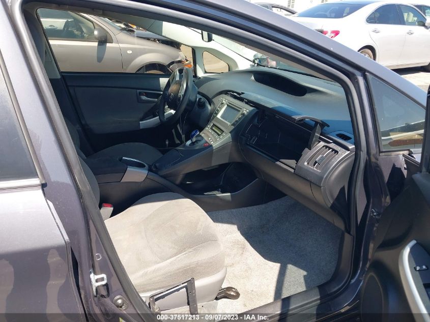 2015 TOYOTA PRIUS FOUR - JTDKN3DU9F1927817