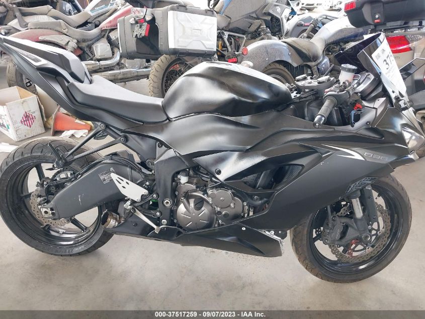 VIN JKBZXJH13NA013208 2022 KAWASAKI ZX636 K