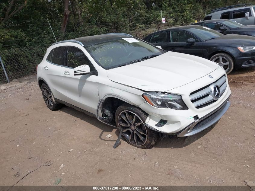 2015 MERCEDES-BENZ GLA-CLASS GLA 250 - WDCTG4EB4FJ138633