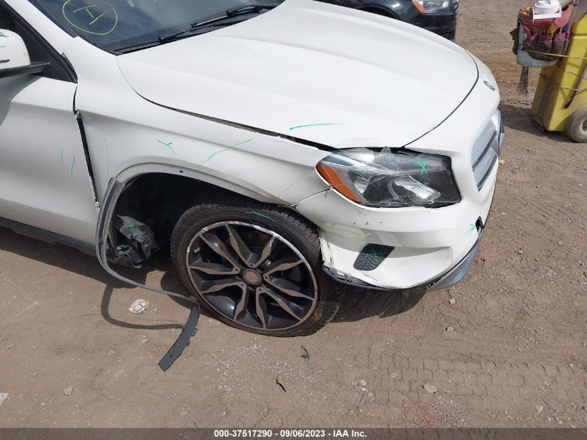 2015 MERCEDES-BENZ GLA-CLASS GLA 250 WDCTG4EB4FJ138633