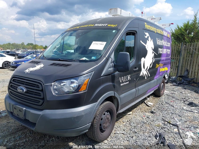 VIN 1FTYR2CM3JKB41203 2018 FORD TRANSIT VAN