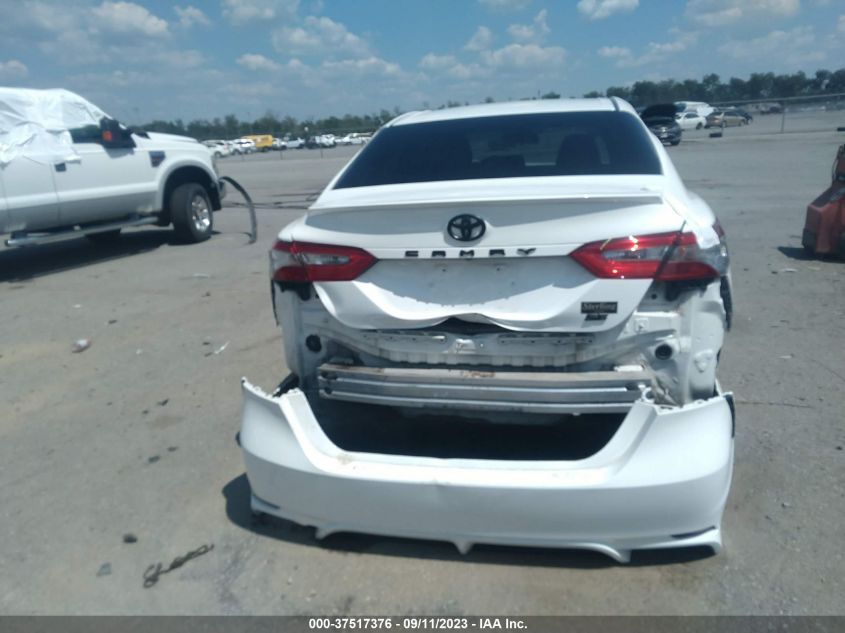 2018 TOYOTA CAMRY LE/SE/XLE/L - JTNB11HKXJ3005171