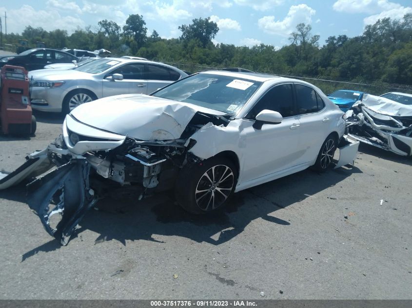 2018 TOYOTA CAMRY LE/SE/XLE/L - JTNB11HKXJ3005171