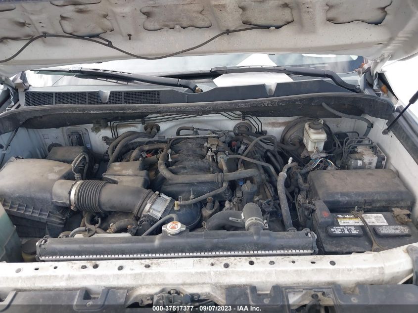 2018 TOYOTA TUNDRA SR 5.7L V8 5TFCW5F18JX023219