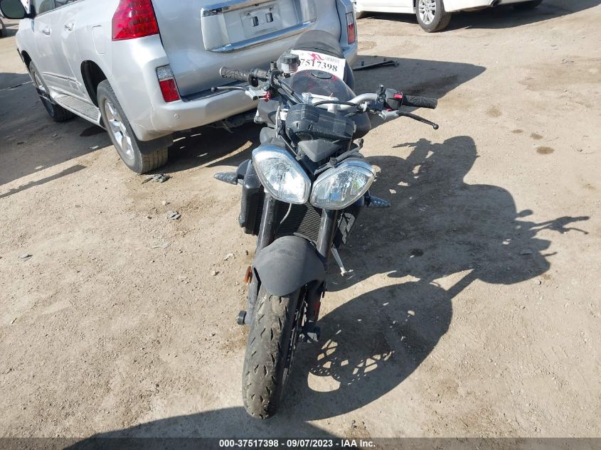 2012 TRIUMPH MOTORCYCLE STREET TRIPLE R SMTD02NE1CT520987
