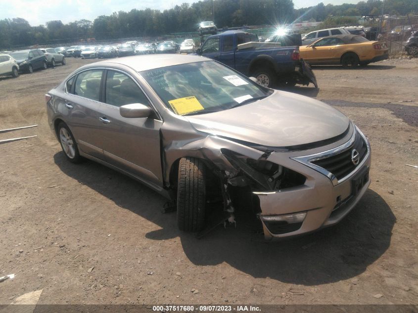 2014 NISSAN ALTIMA 2.5 SV - 1N4AL3AP9EC176940