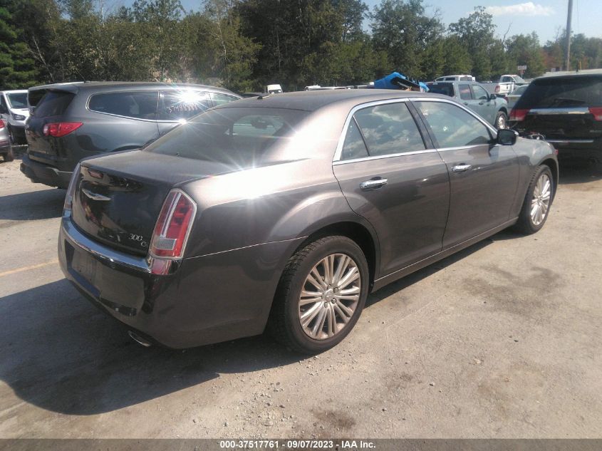 2013 CHRYSLER 300C - 2C3CCAKT4DH712390