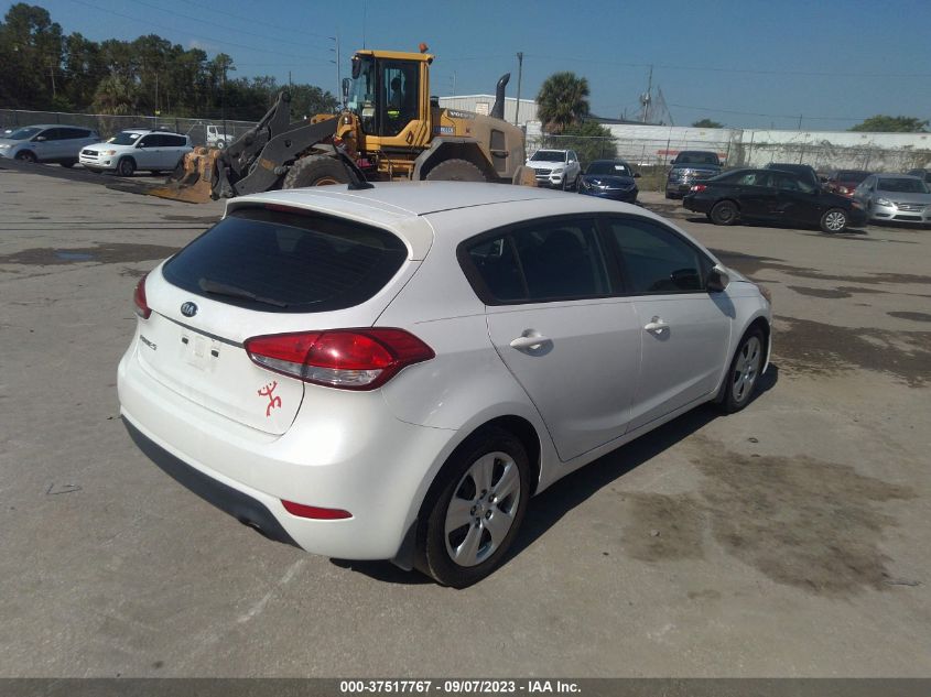 2016 KIA FORTE 5-DOOR LX - KNAFK5A80G5588787