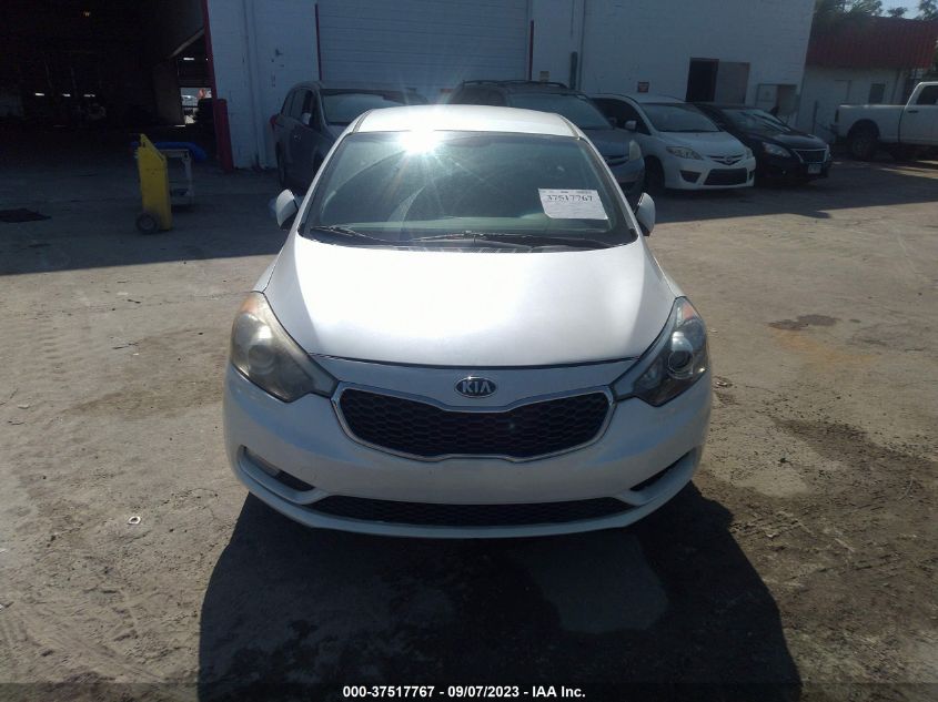 2016 KIA FORTE 5-DOOR LX - KNAFK5A80G5588787
