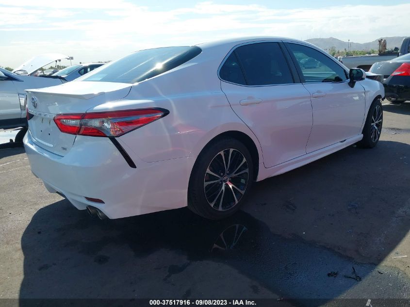 2018 TOYOTA CAMRY LE/SE/XLE/L - 4T1B11HK0JU582429