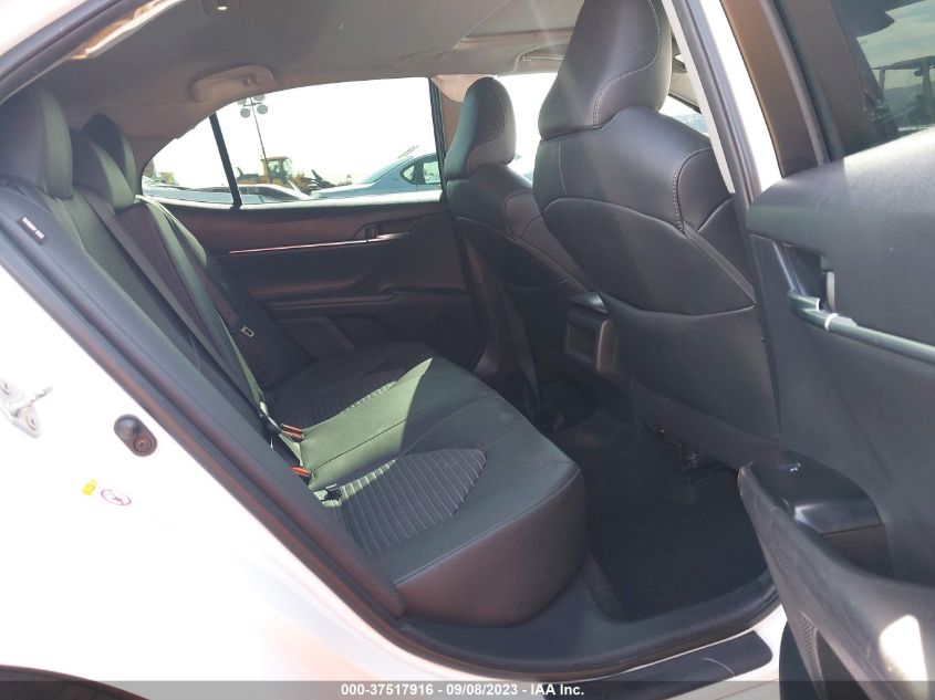 2018 TOYOTA CAMRY LE/SE/XLE/L - 4T1B11HK0JU582429