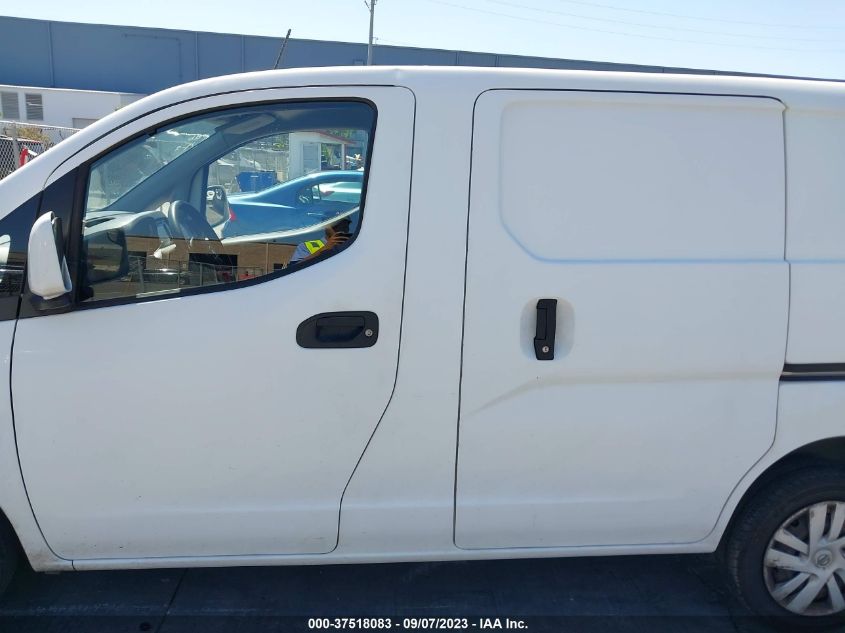 2015 NISSAN NV200 SV - 3N6CM0KN1FK718682