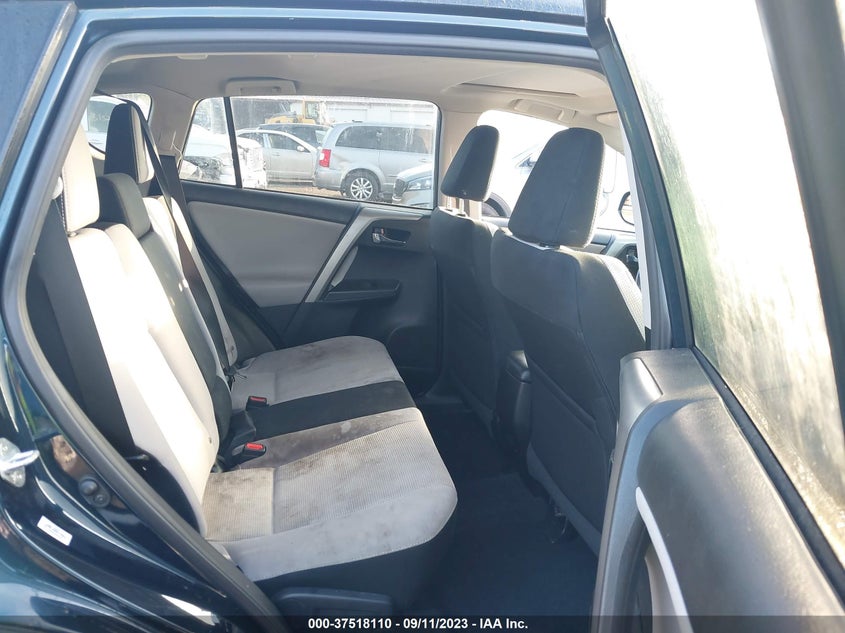 VIN 2T3RFREV3HW603708 2017 TOYOTA RAV4 XLE