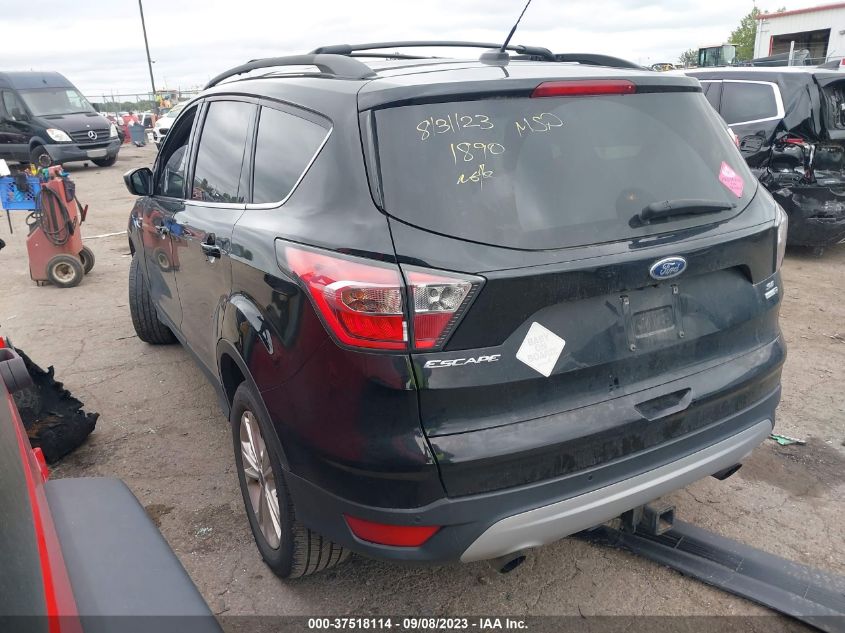 2017 FORD ESCAPE SE - 1FMCU9G98HUB51890