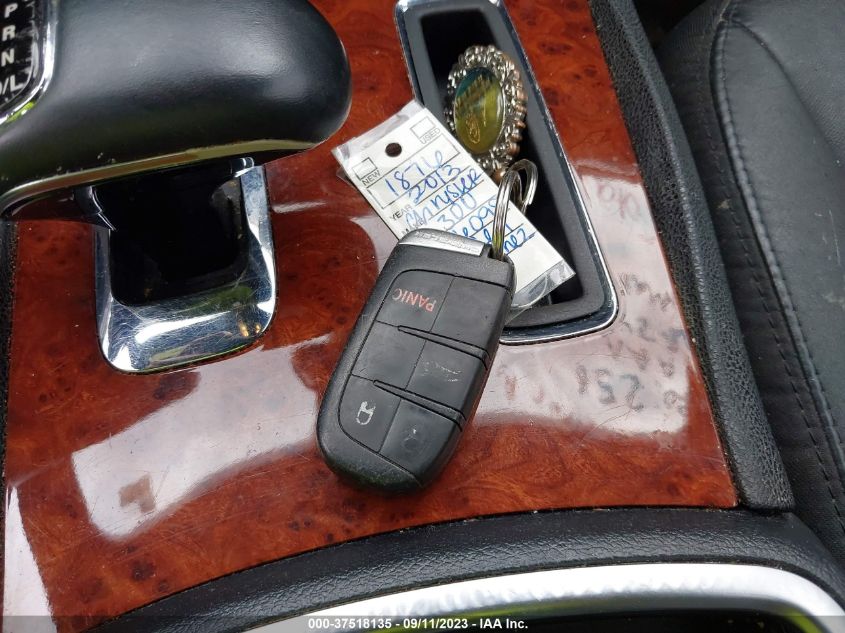 2013 CHRYSLER 300 - 2C3CCAAG7DH657549