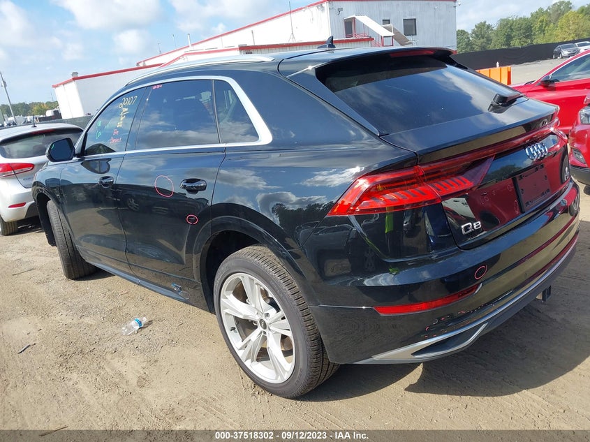 VIN WA1AVAF11MD032928 2021 AUDI Q8 PREMIUM