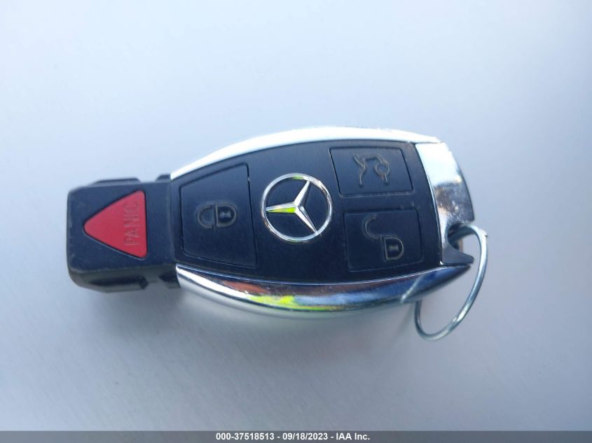 2018 MERCEDES-BENZ GLA - WDCTG4EB7JJ398324
