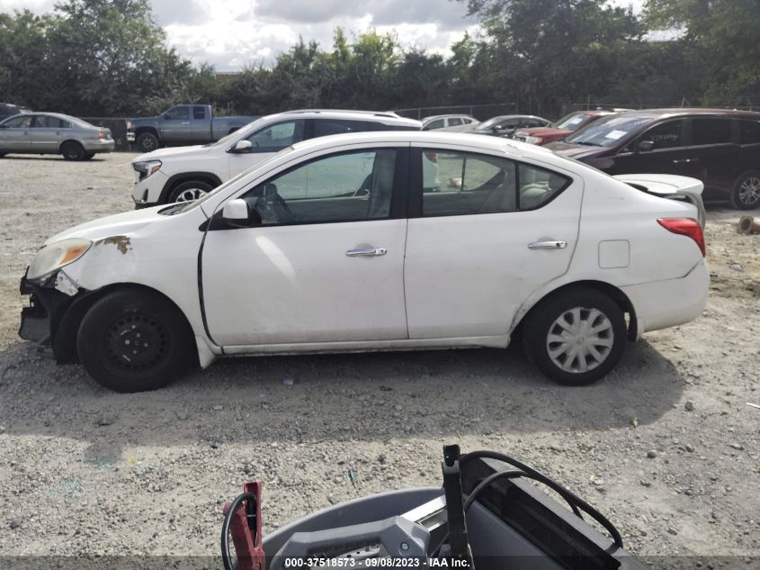 2014 NISSAN VERSA SV - 3N1CN7AP1EK468440
