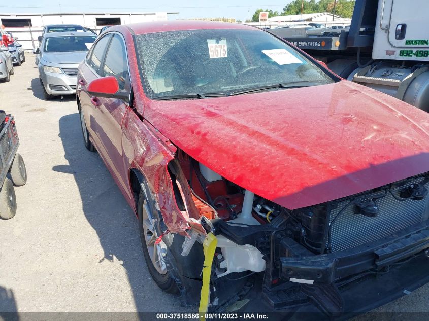 2019 HYUNDAI SONATA SE - 5NPE24AF4KH759850