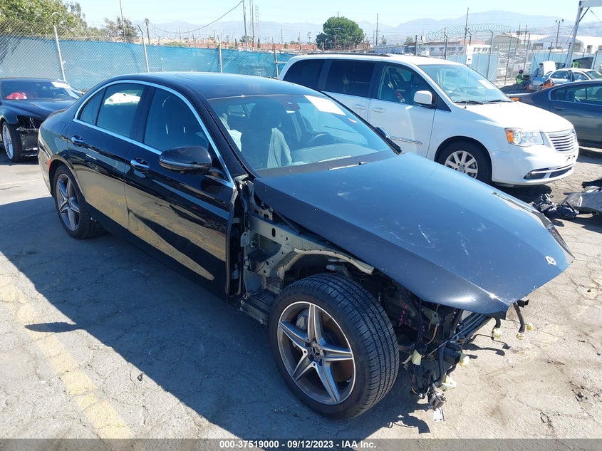 VIN W1KZF8DB5LA821082 2020 MERCEDES-BENZ E-CLASS E 350