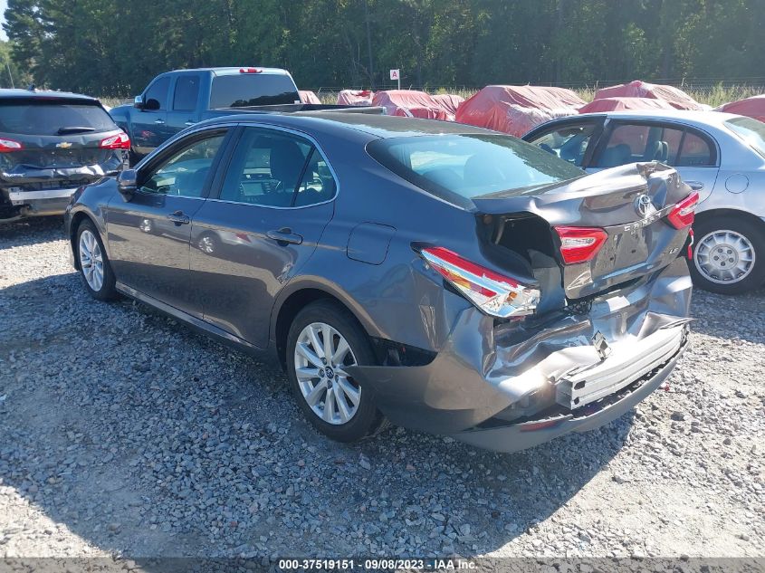 2018 TOYOTA CAMRY LE/SE/XLE/L - 4T1B11HK1JU644131
