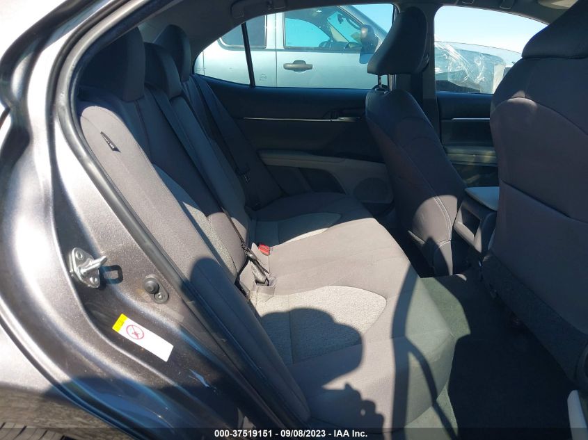 2018 TOYOTA CAMRY LE/SE/XLE/L - 4T1B11HK1JU644131