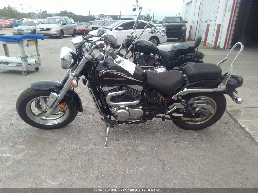 2000 SUZUKI VZ800 - JS1VS53A4Y2102977